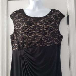 Connected Apparel Black and Cream Lace Knee Length Dress